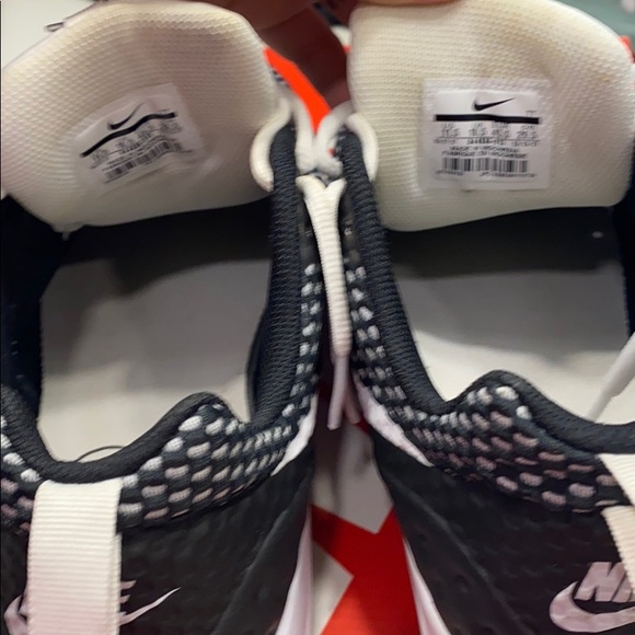 Nike air max motion LW SE - Picture 4 of 4